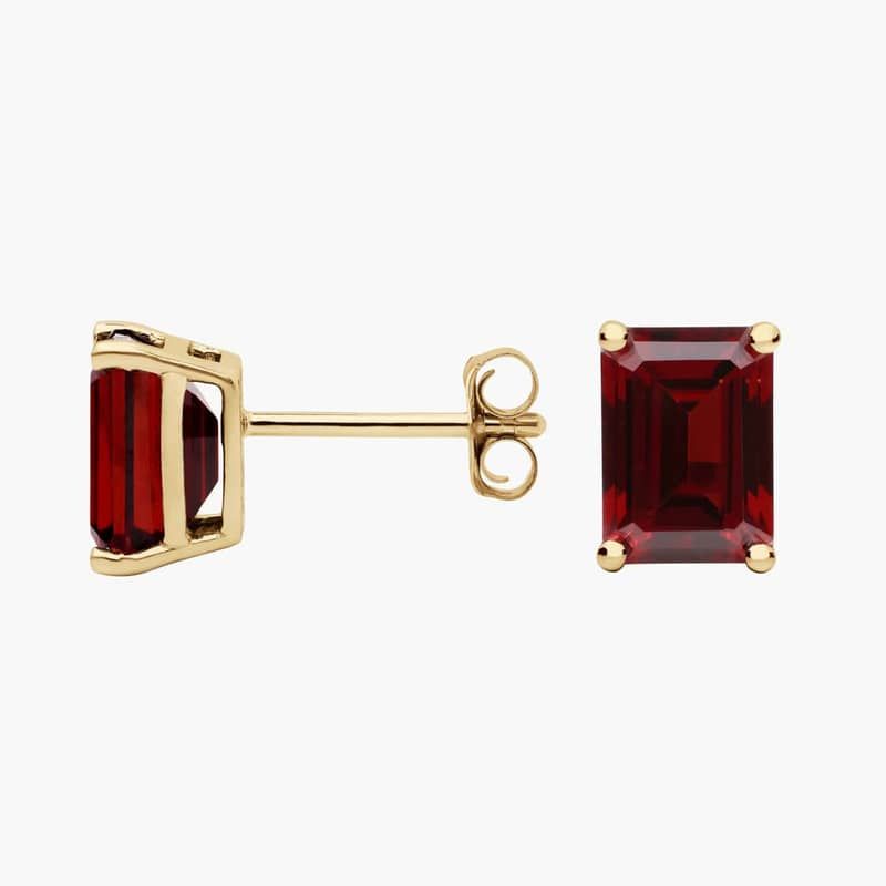 Emerald Cut Birthstone Garnet Stud Earrings in 14K Yellow Gold (7x5mm)