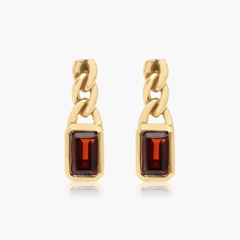 Radiant Reflections Garnet Curb Chain Stud Earrings In 14K Yellow Gold By James Allen