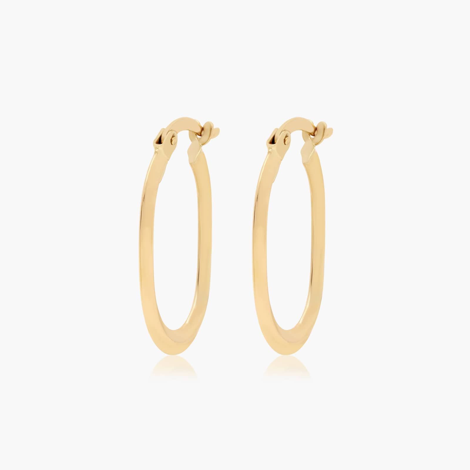 Golden Hour Oval Hinged Hoop Earrings In 14K Yellow Gold