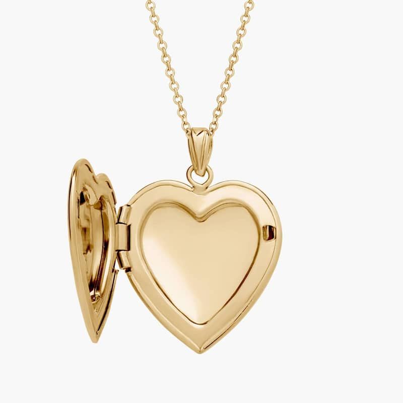 18" Sweetheart Locket in 14k Yellow Gold