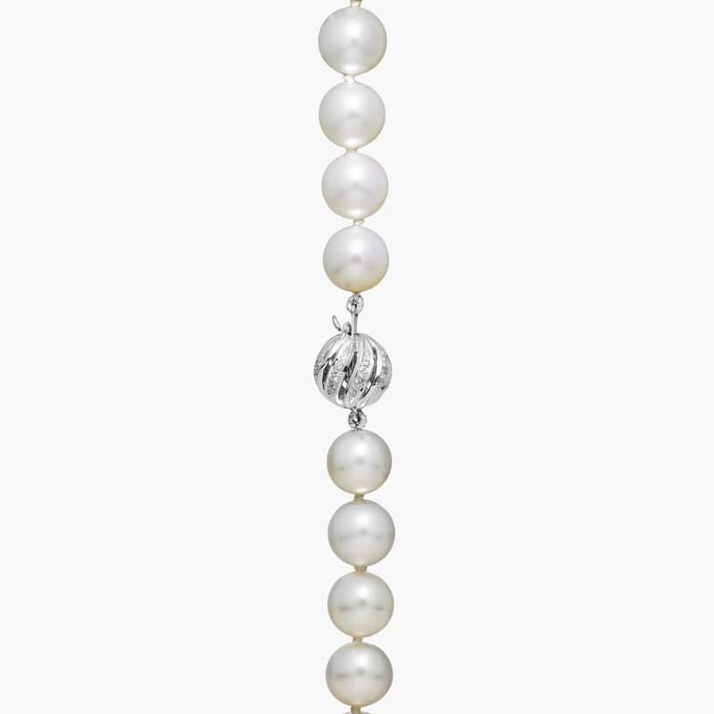 Extraordinary Collection: 10-12.9mm Graduated South Sea Pearl Strand Necklace with Diamond Clasp