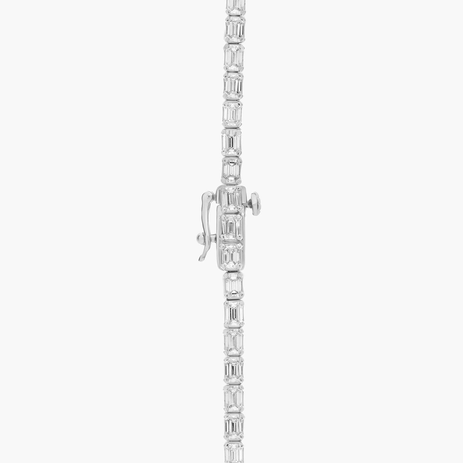 East-West Emerald Cut Diamond Eternity Necklace in 14k White Gold (13 2/3 Ct. Tw.)