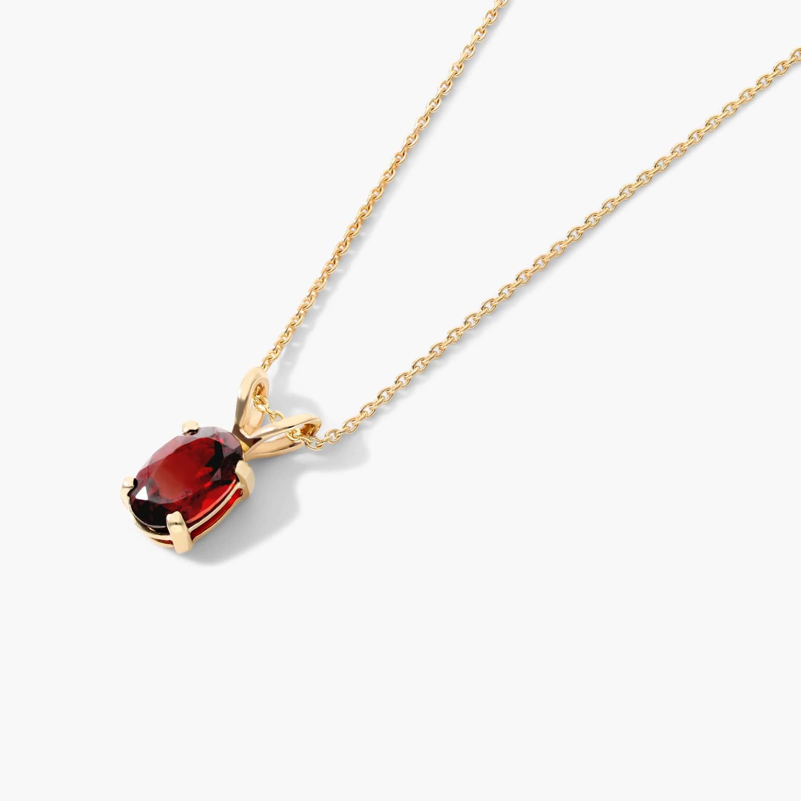 14K Yellow Gold Oval Garnet Birthstone Necklace By James Allen