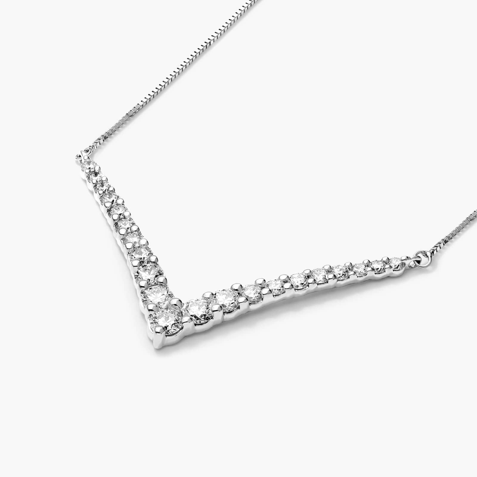 Lab-Grown Diamond Graduated V Shape Bar Necklace In 14K White Gold By James Allen