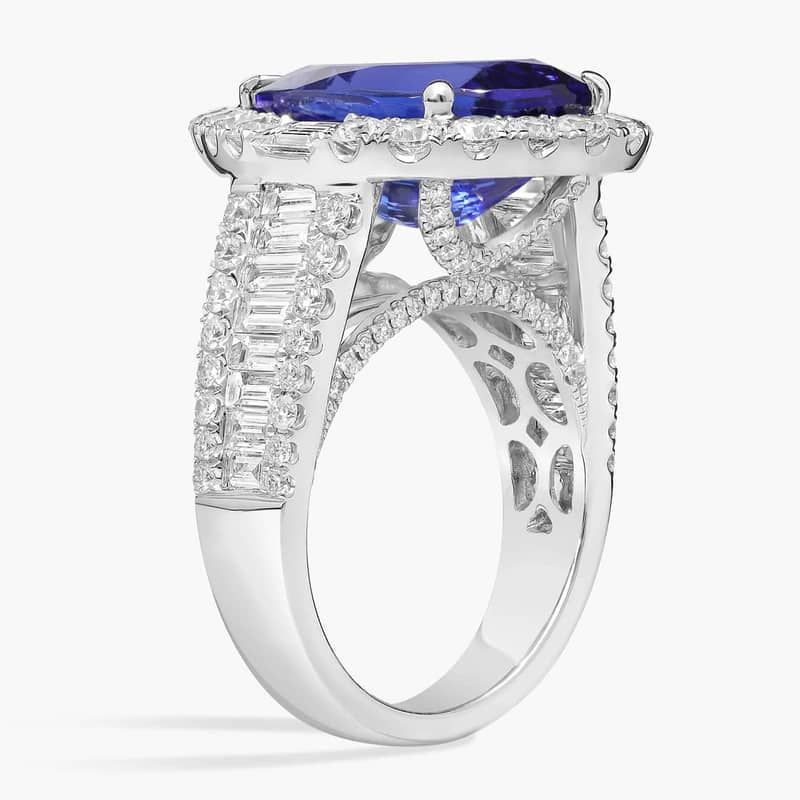 Extraordinary Collection: Pear Shaped Tanzanite and Diamond Ring 18k White Gold