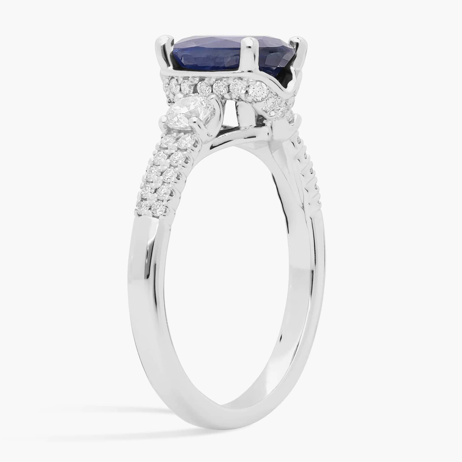 Oval Sapphire and Diamond Ring in 14k White Gold (9x7mm)