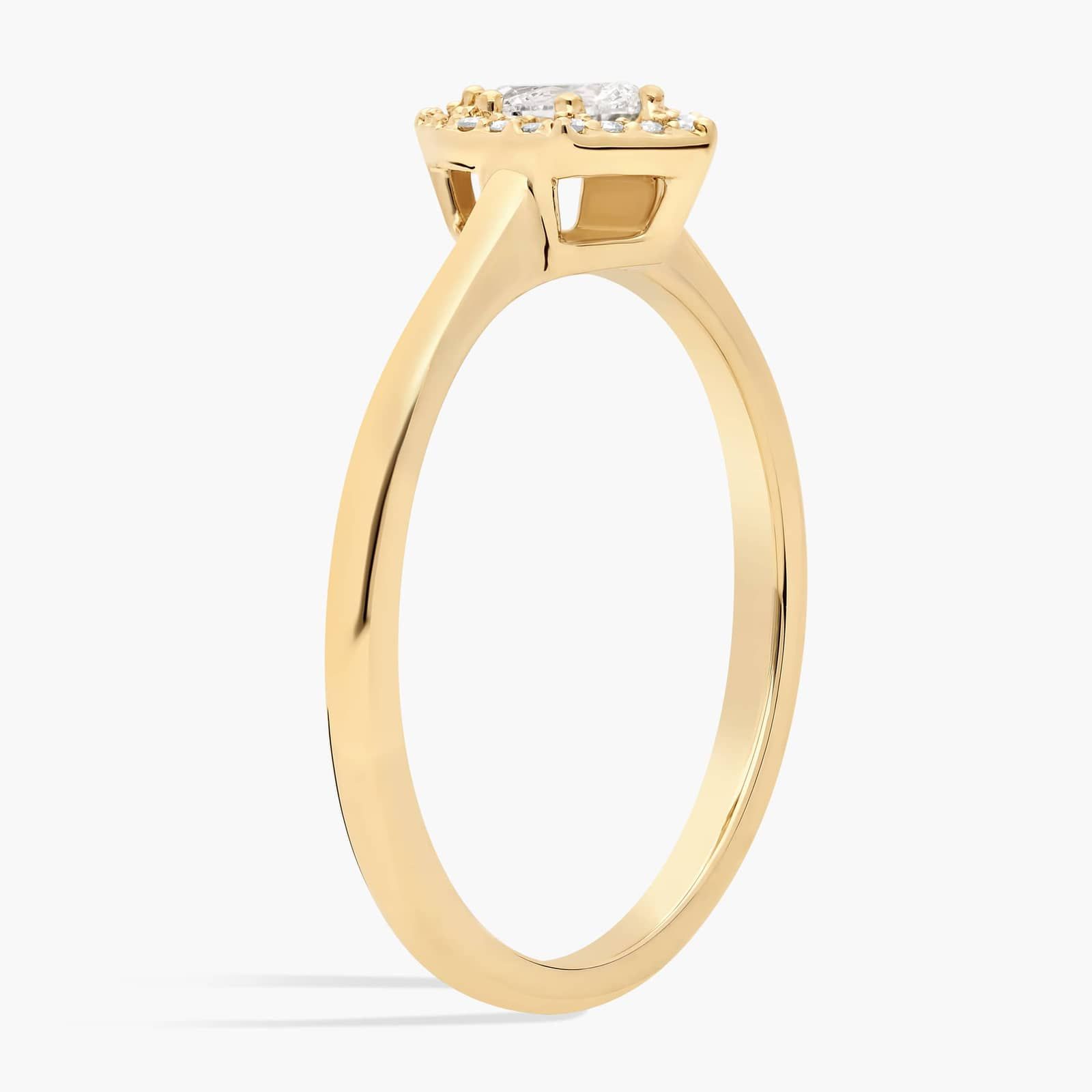 Diamond Pear Six Edge Halo Ring in 14K Yellow Gold (1/3 Ct. Tw.)