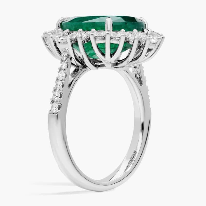 Extraordinary Collection: Oval Cut Emerald and Diamond Halo Cocktail Ring in 18k White Gold (13x11mm)