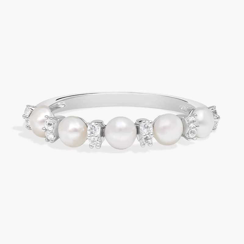 Pearl and Diamond Ring in 14K White Gold