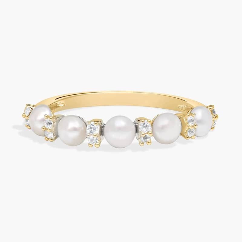 Pearl and Diamond Ring in 14K Yellow Gold