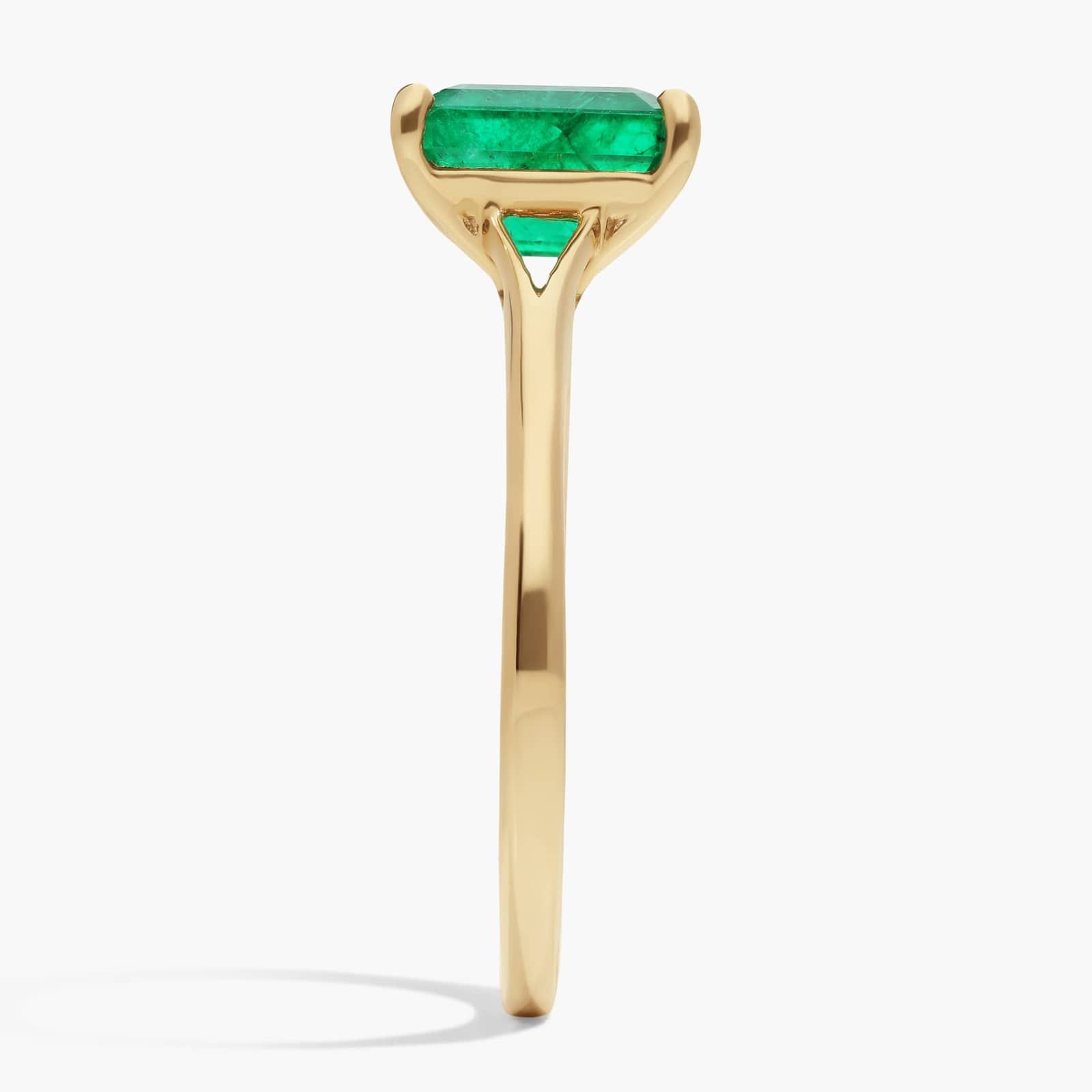 Petite Split Shank Solitaire Engagement Ring with Emerald-Cut Emerald in 14k Yellow Gold (8x6mm)