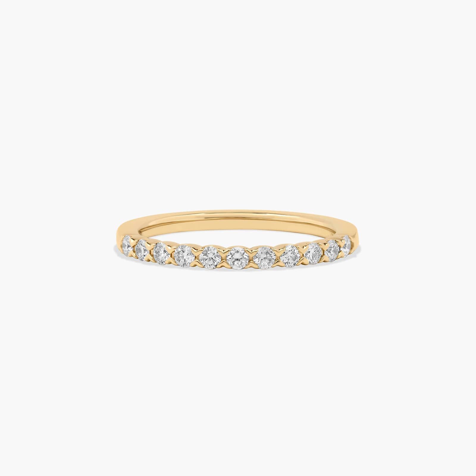 Fishtail Wedding Ring With 0.3 CTW Diamonds In 14K Yellow Gold (2.00mm)
