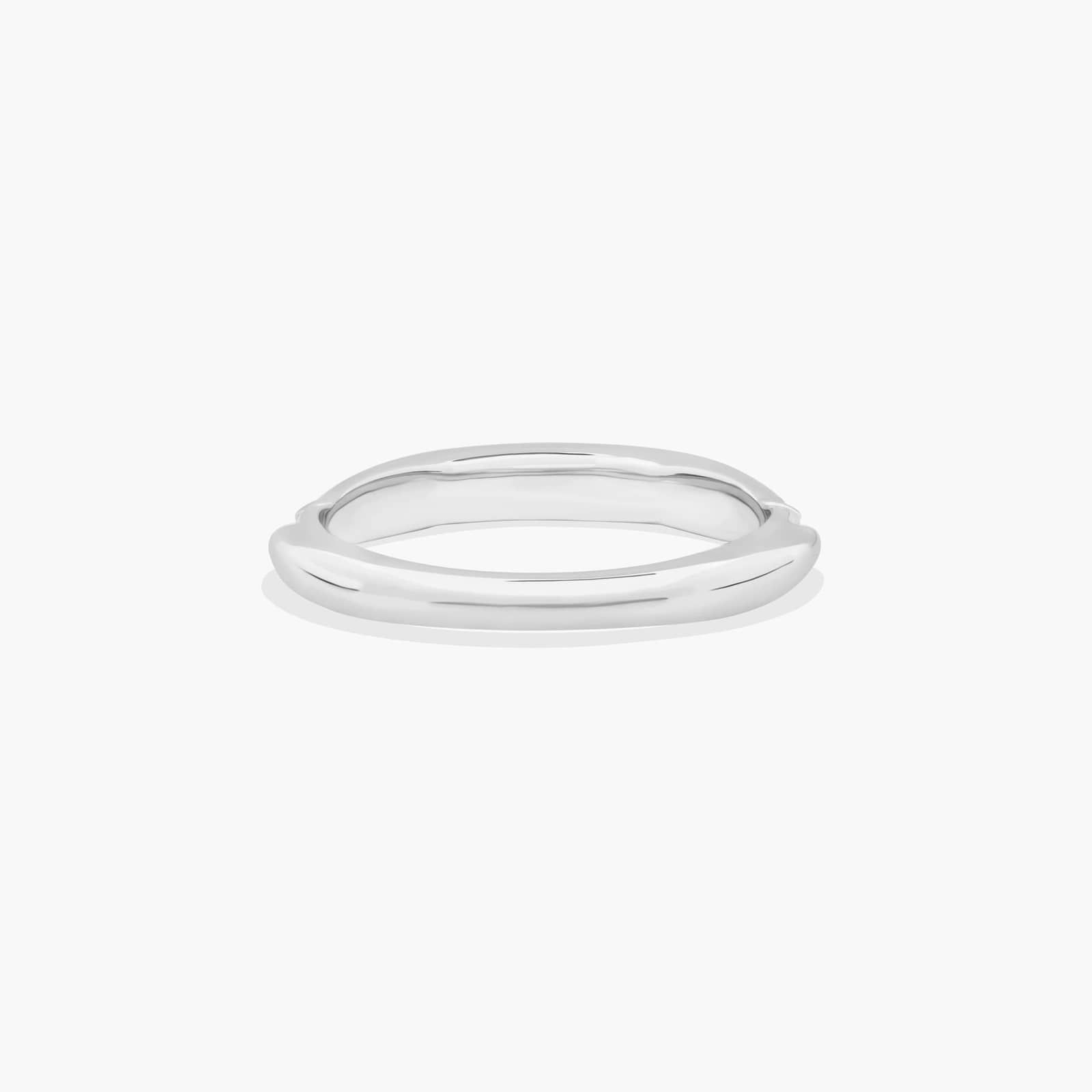Single Row Graduate Shank Wedding Ring In 18K White Gold (2.00mm)