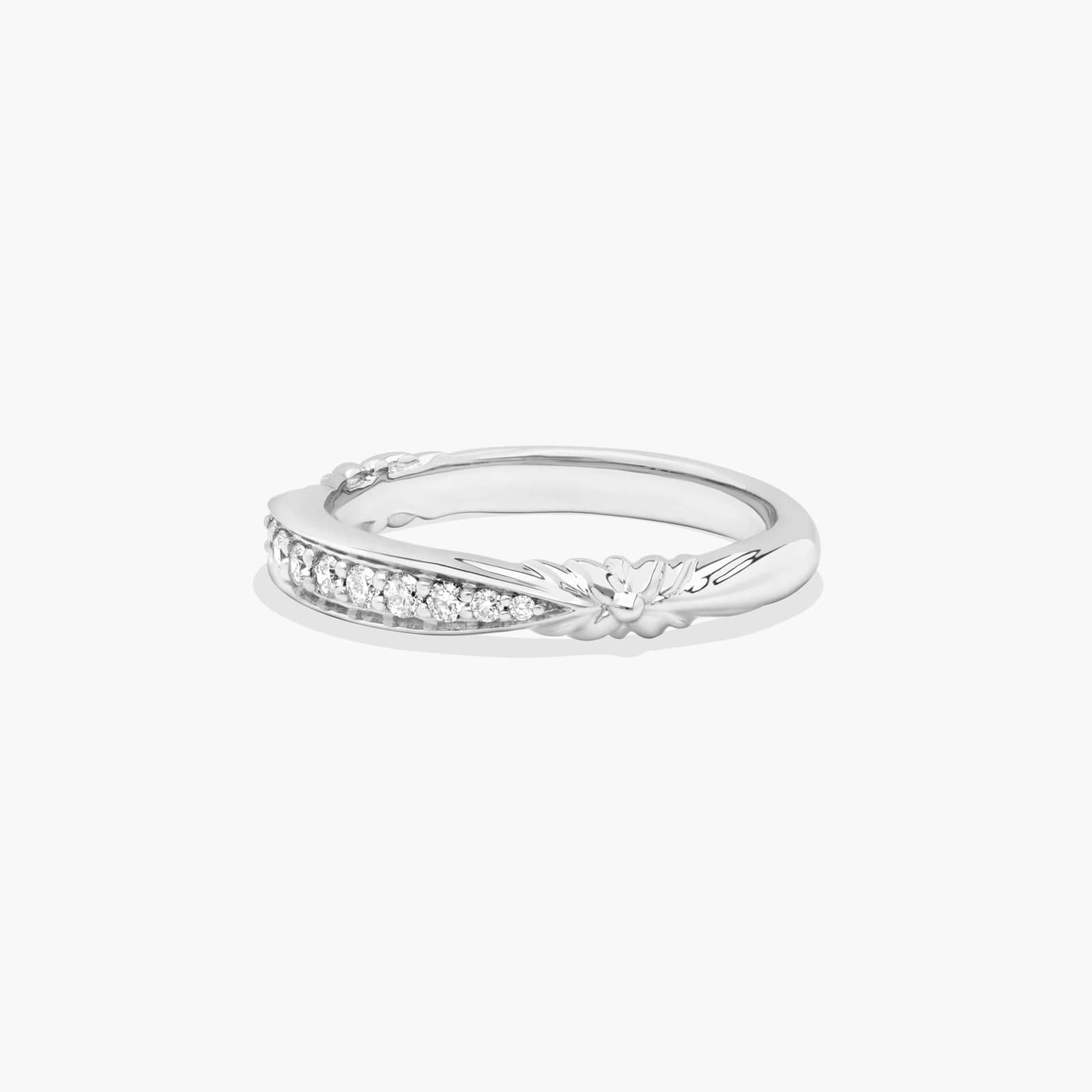 Pavé Graduated Diamond Wedding Ring In Platinum (3.00mm)