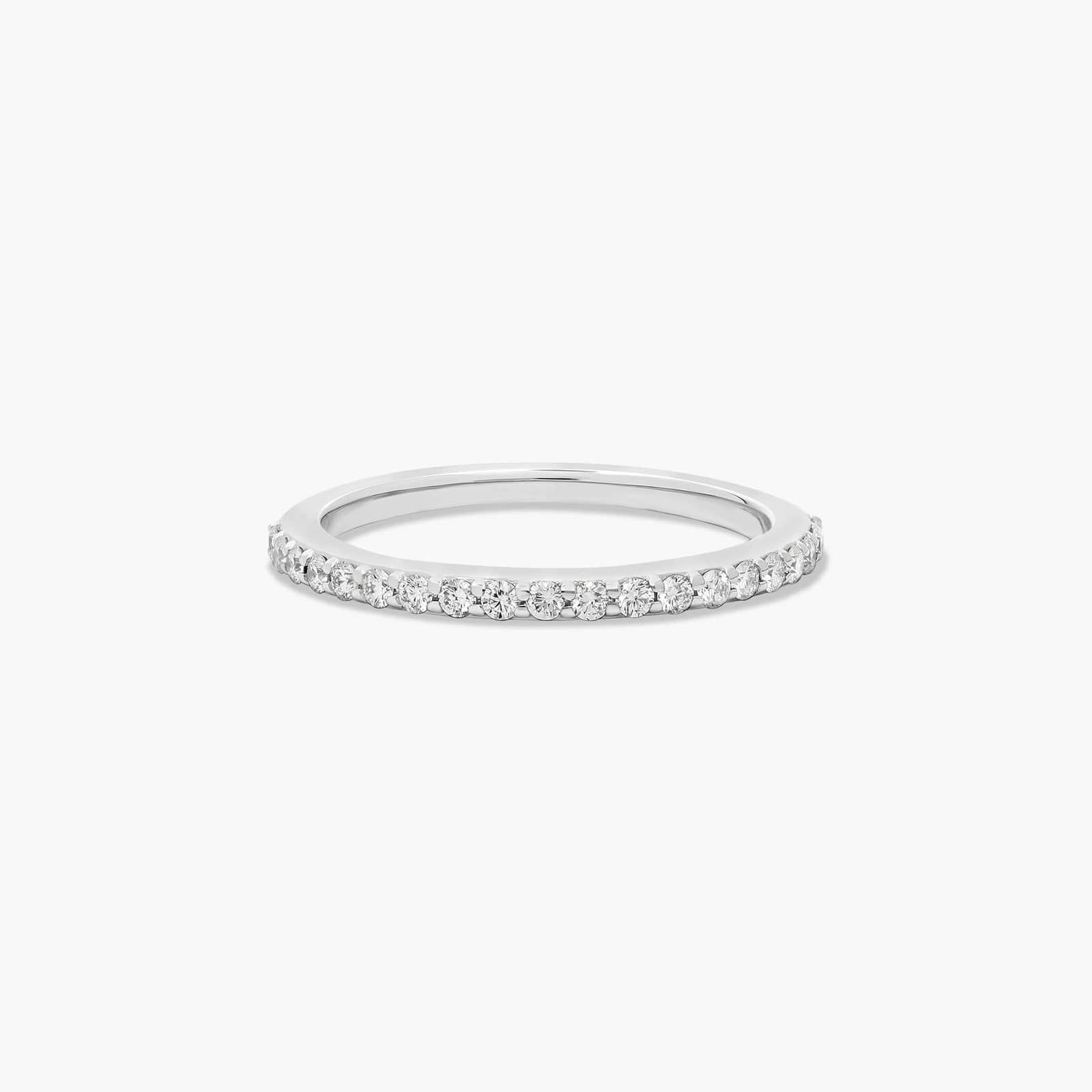 Antique Clover Pavé Diamond Wedding Ring In Platinum (2.00mm)