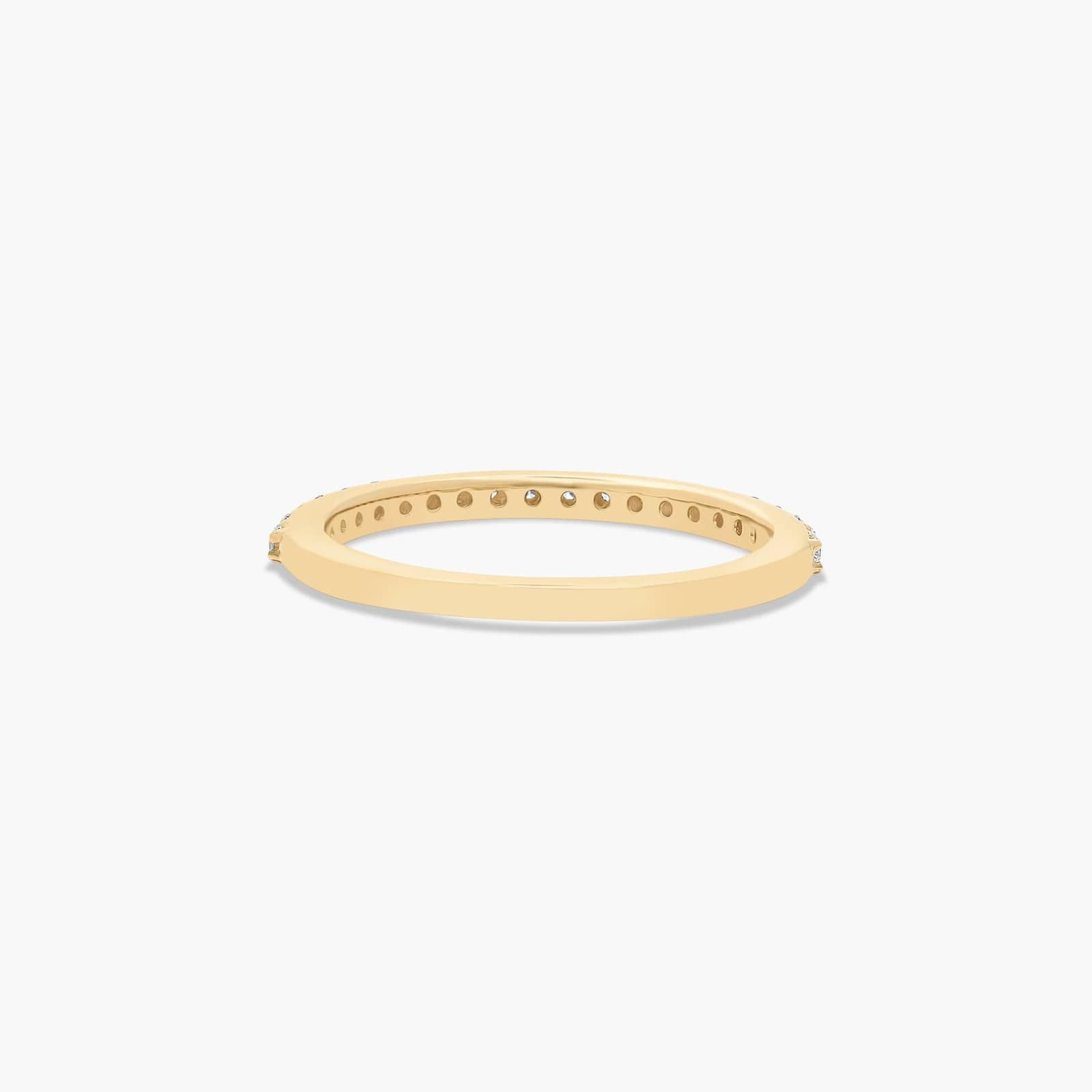 Antique Clover Pavé Diamond Wedding Ring In 18K Yellow Gold (2.00mm)
