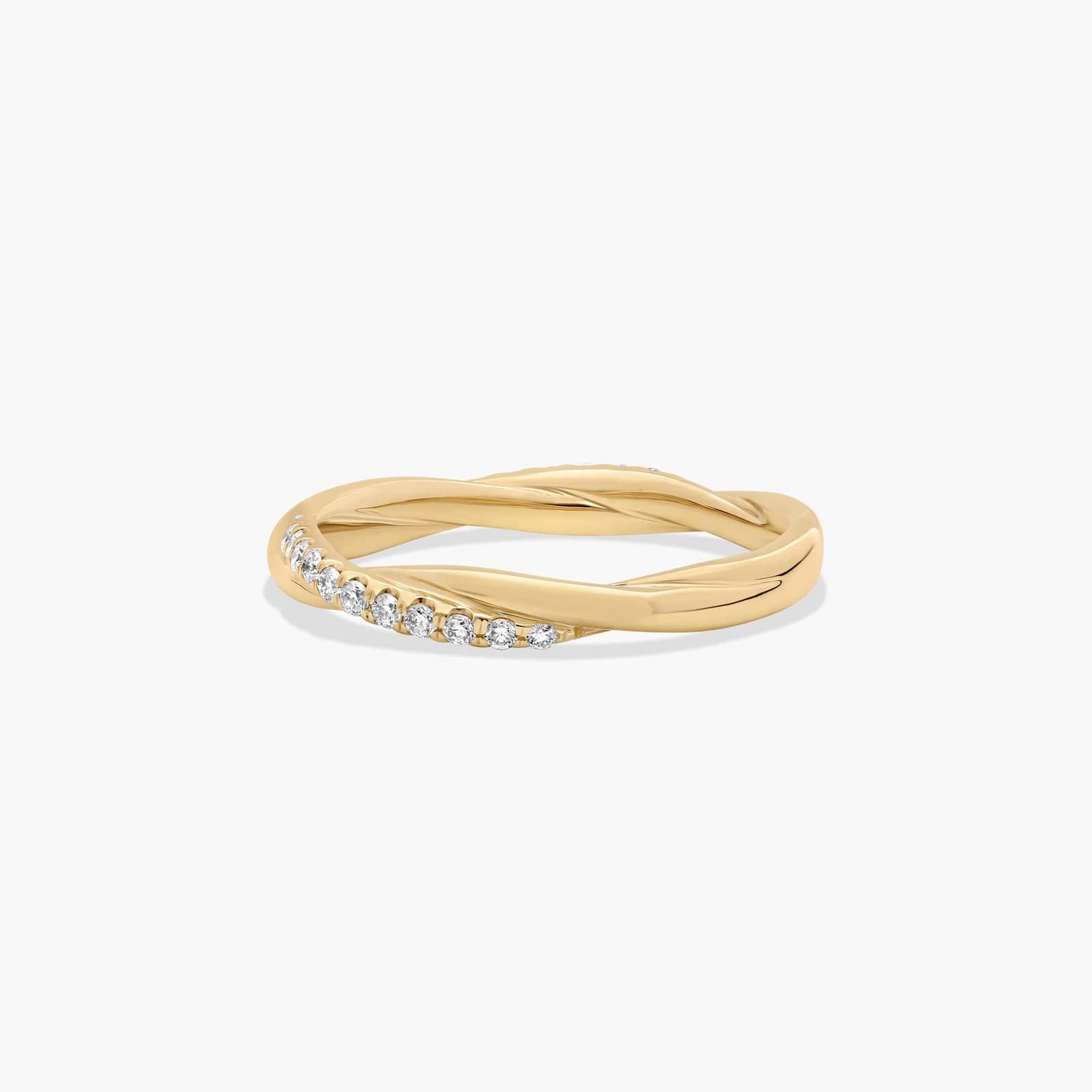 Twisted Pavé Diamond Wedding Ring In 18K Yellow Gold (2.00mm)