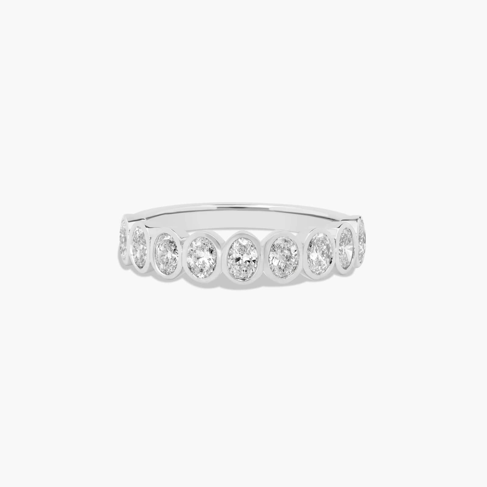 Bezel Set Wedding Ring With Oval Cut Diamonds In Platinum (2.00mm)