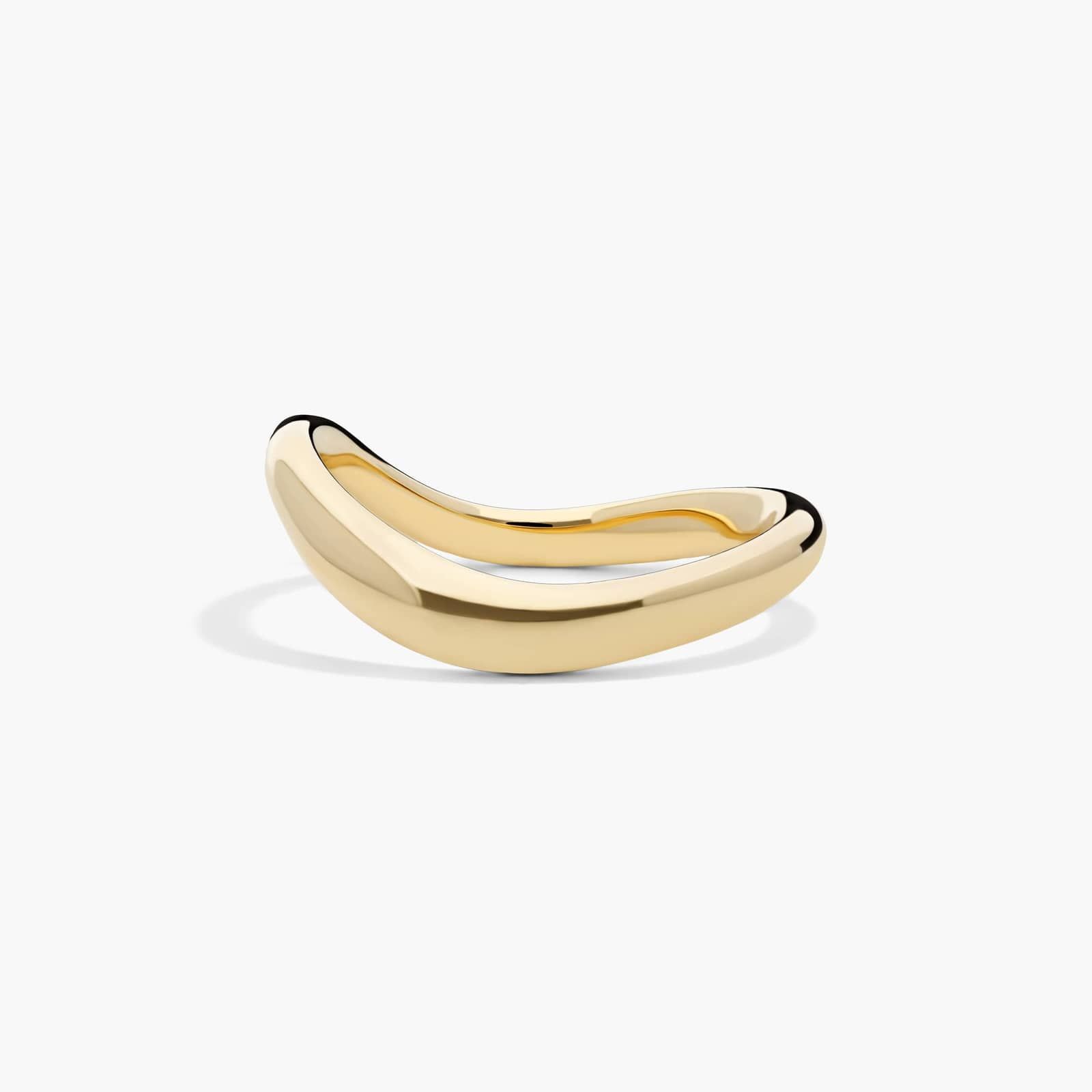 Sculptural Waves Wedding Ring in 18K Yellow Gold (2.3mm)