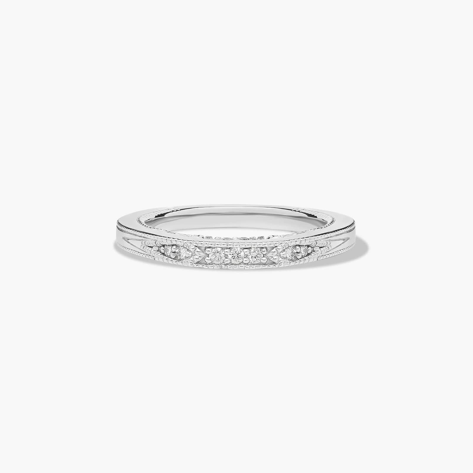 Paisley Surprise Wedding Ring In 18K White Gold (1.50mm)
