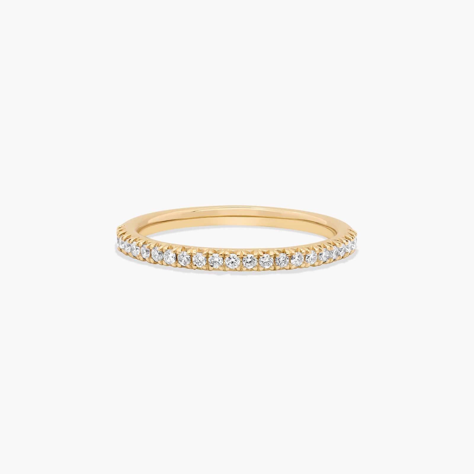 Flush Fit Pavé Diamond Wedding Ring In 18K Yellow Gold (1.50mm)