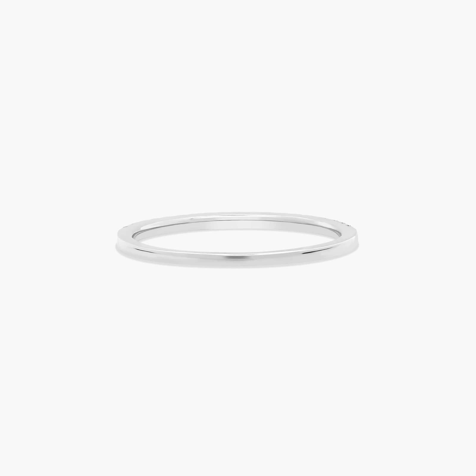 Single Row Diamond Wedding Ring In Platinum (1.00mm)