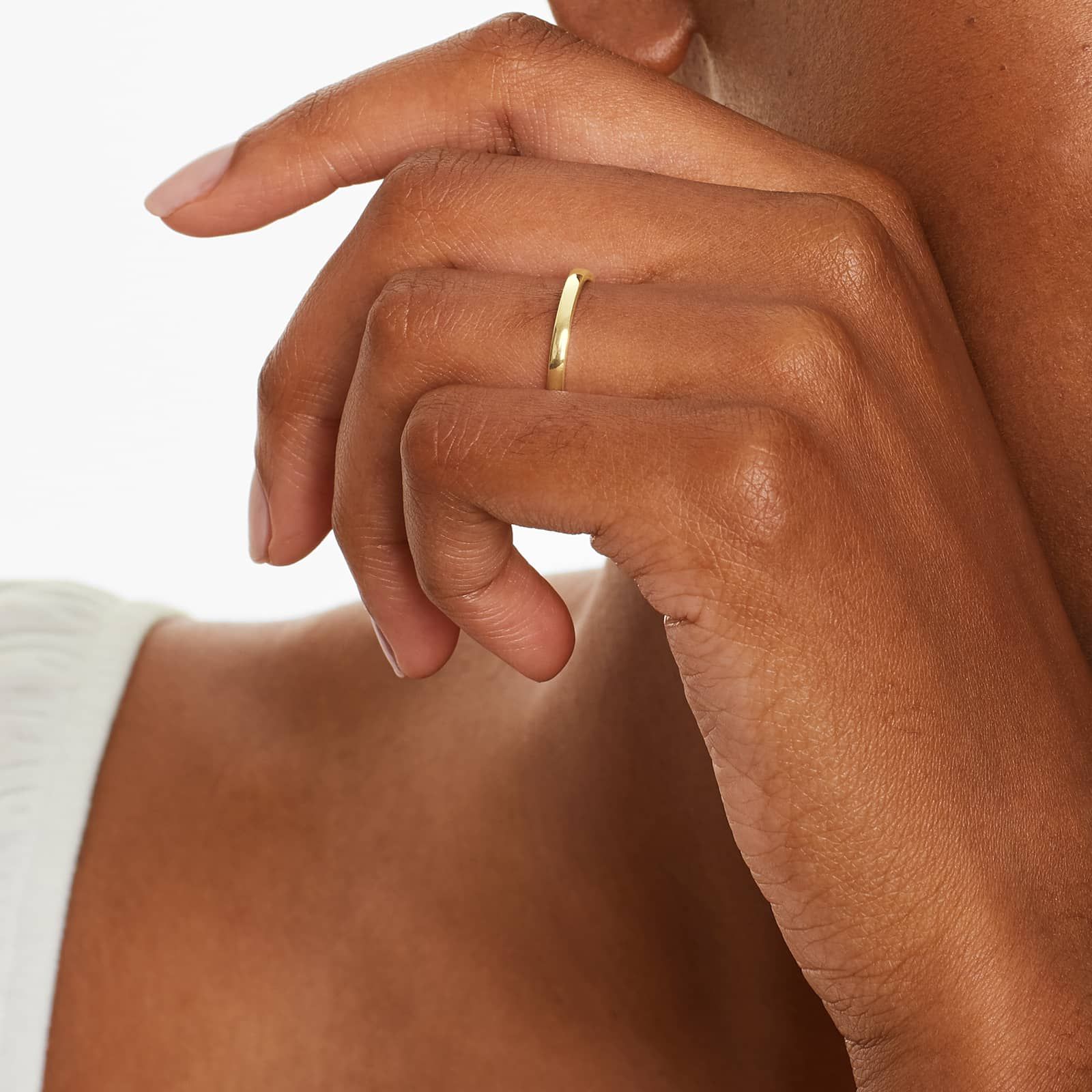 Comfort Fit Wedding Ring In 14K Yellow Gold (2.00mm)