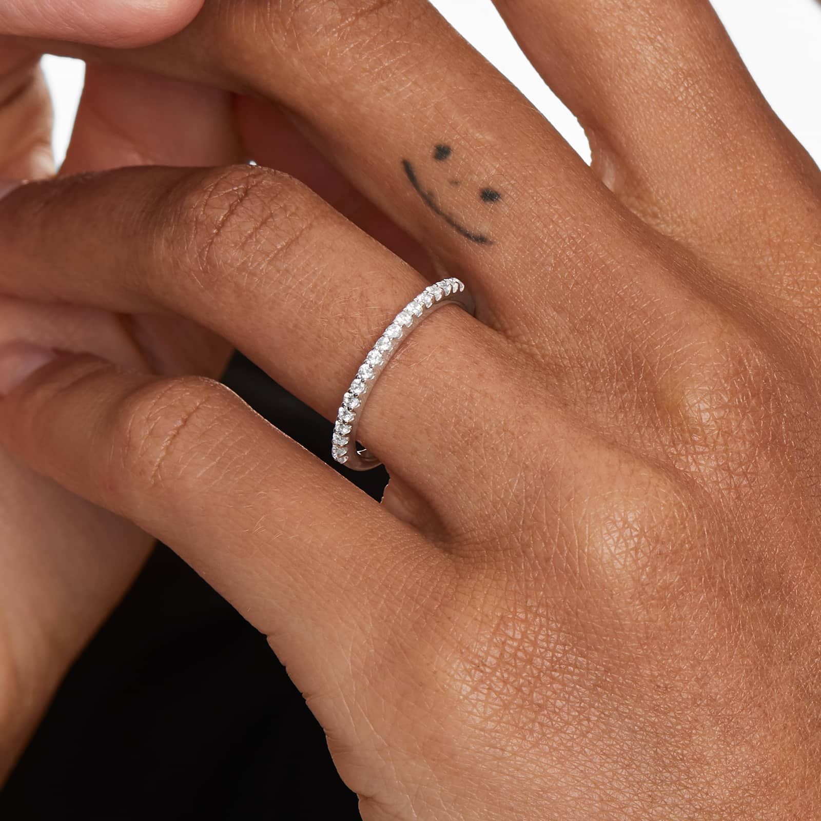 Pavé Diamond Wedding Ring In Platinum (2.00mm)