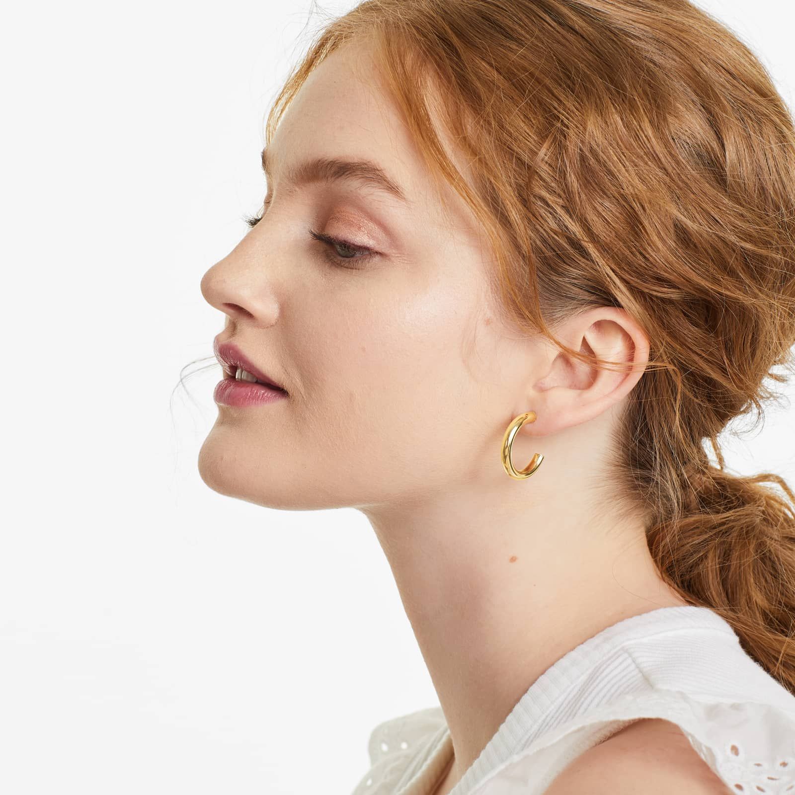 Open Hoop Earrings In 14K Yellow Gold