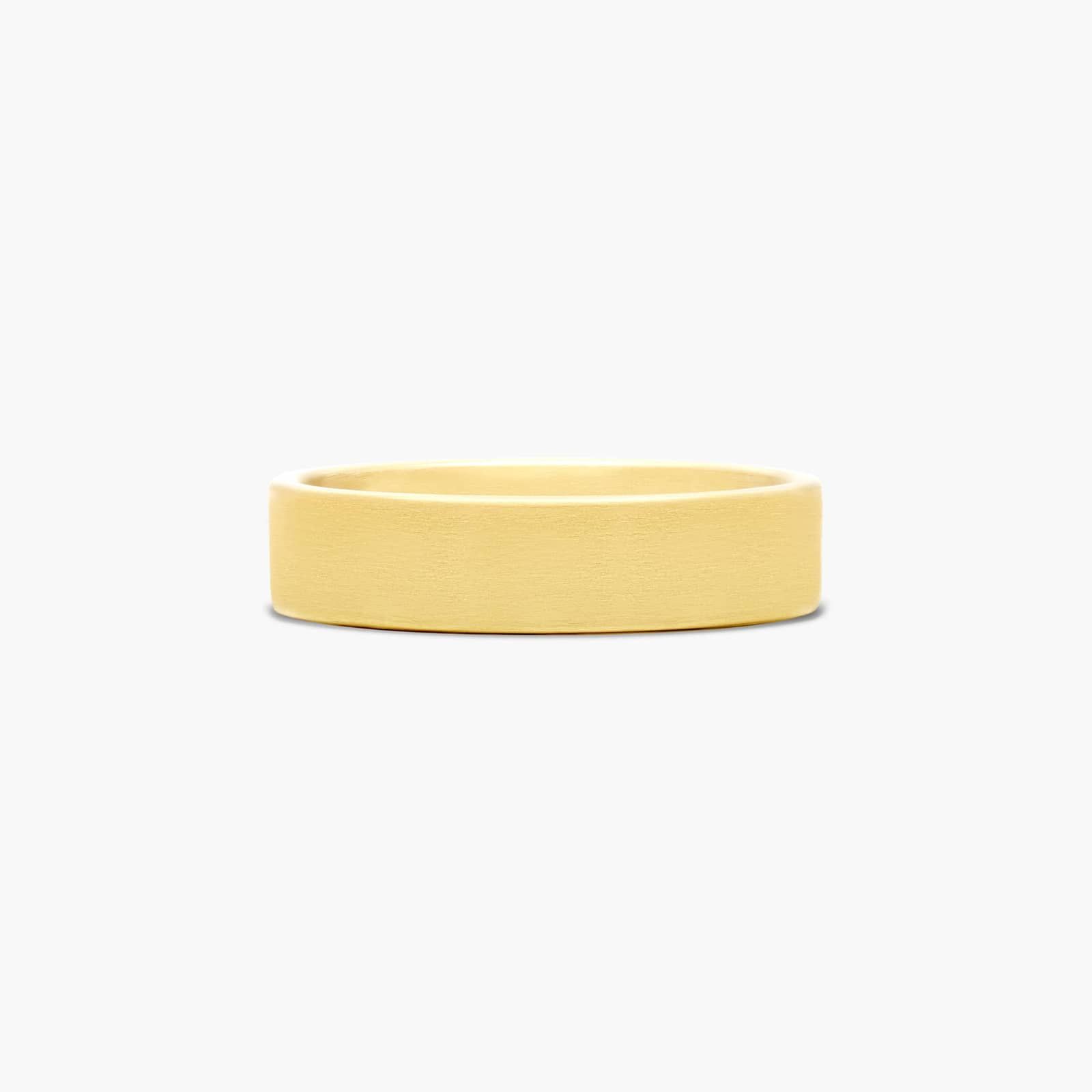 Comfort Fit Satin Finish Men's Wedding Band In 14K Yellow Gold (6.00mm)