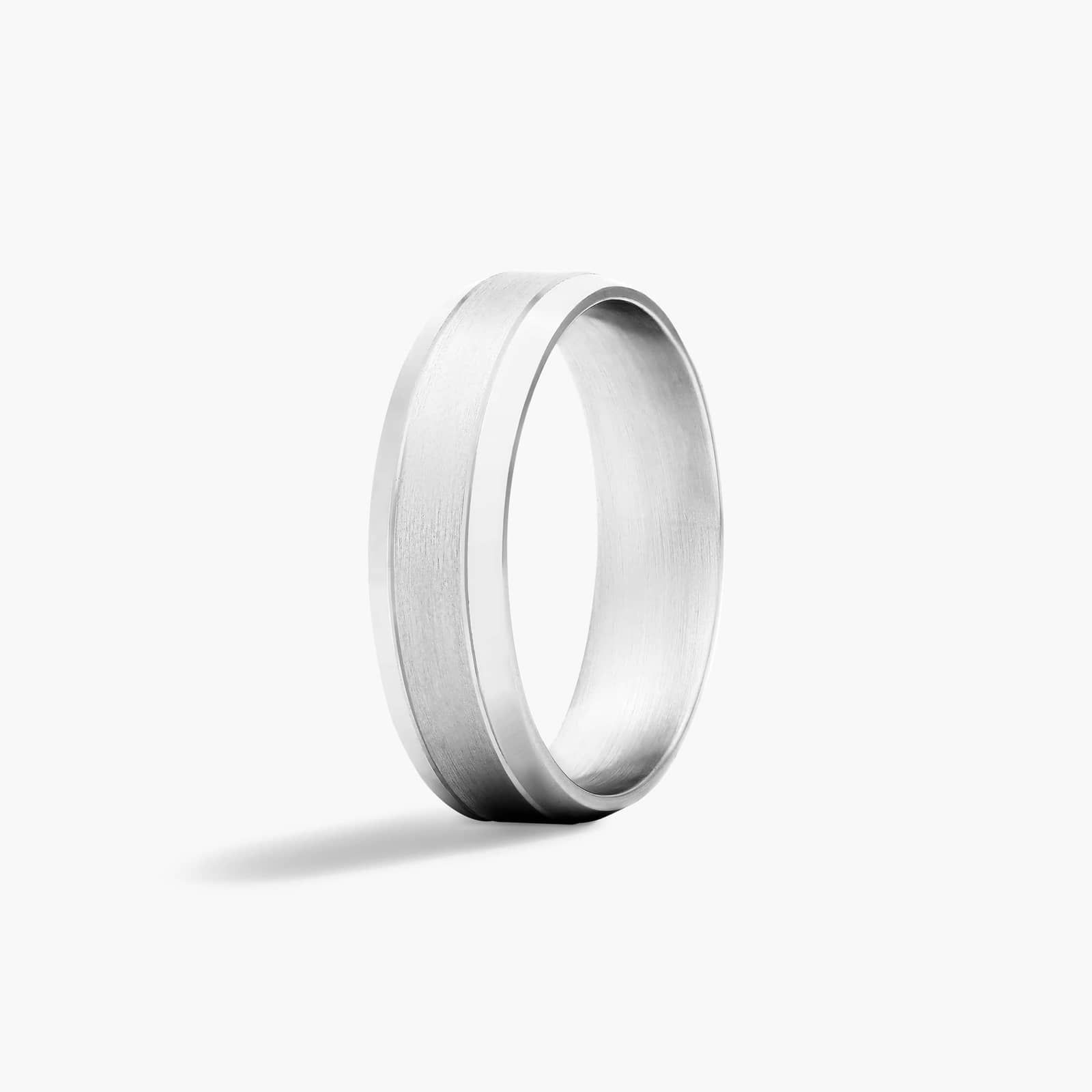 Comfort Fit Etched Men's Wedding Band In Platinum (6.00mm)