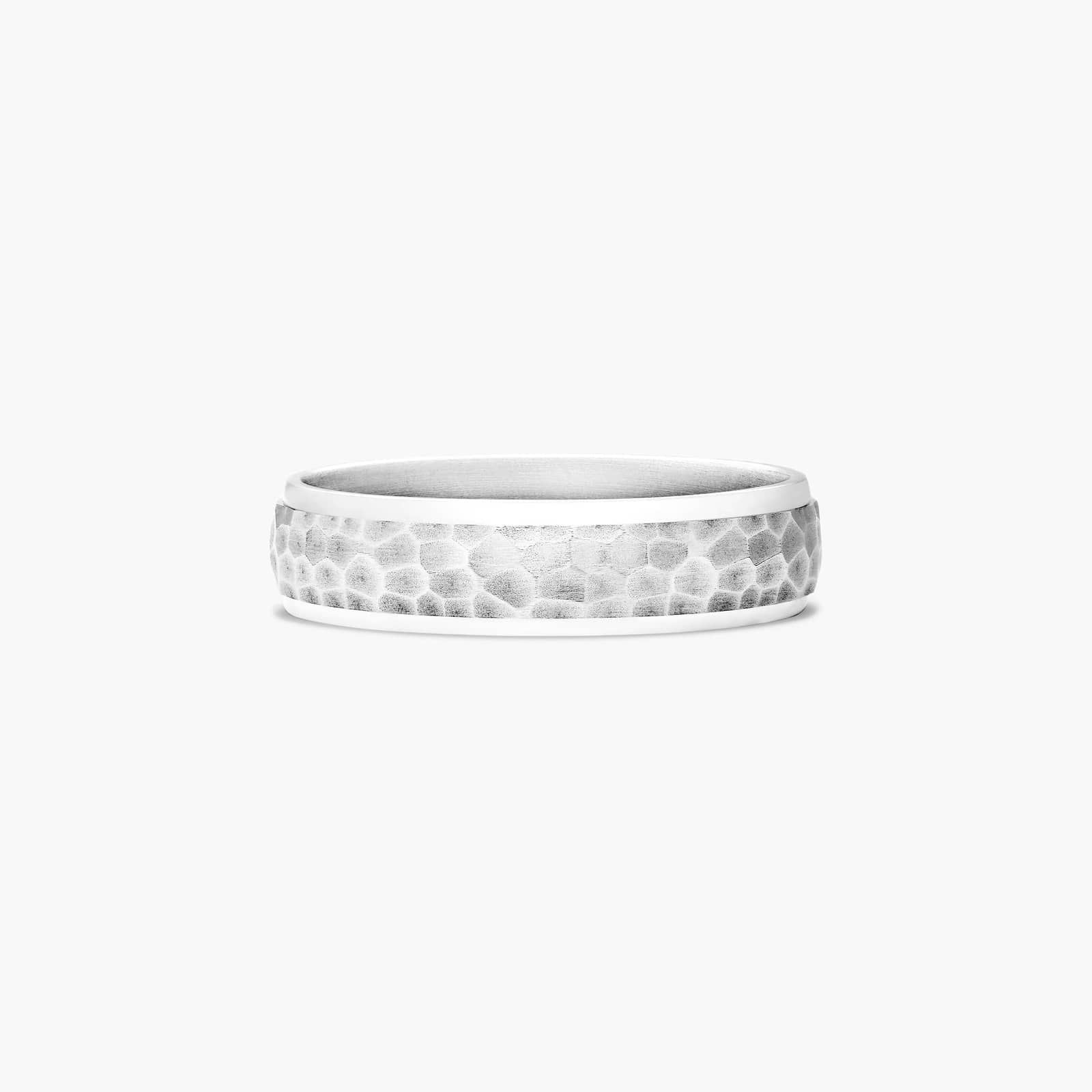 Comfort Fit Hammered Men's Wedding Band In 18K White Gold (6.00mm)
