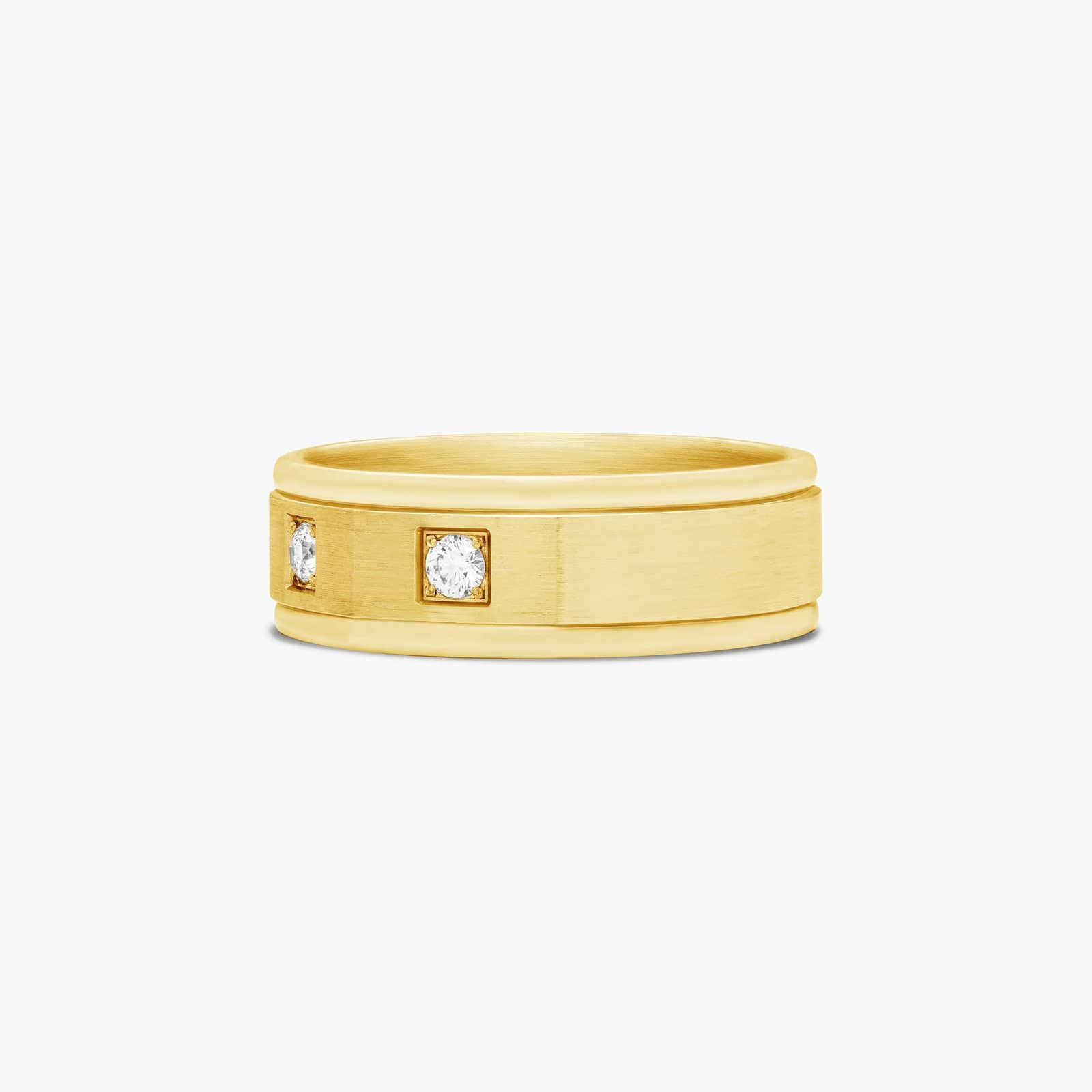 Pavé Set 3-Stone Men's Diamond Wedding Band In 18K Yellow Gold (8.00mm)