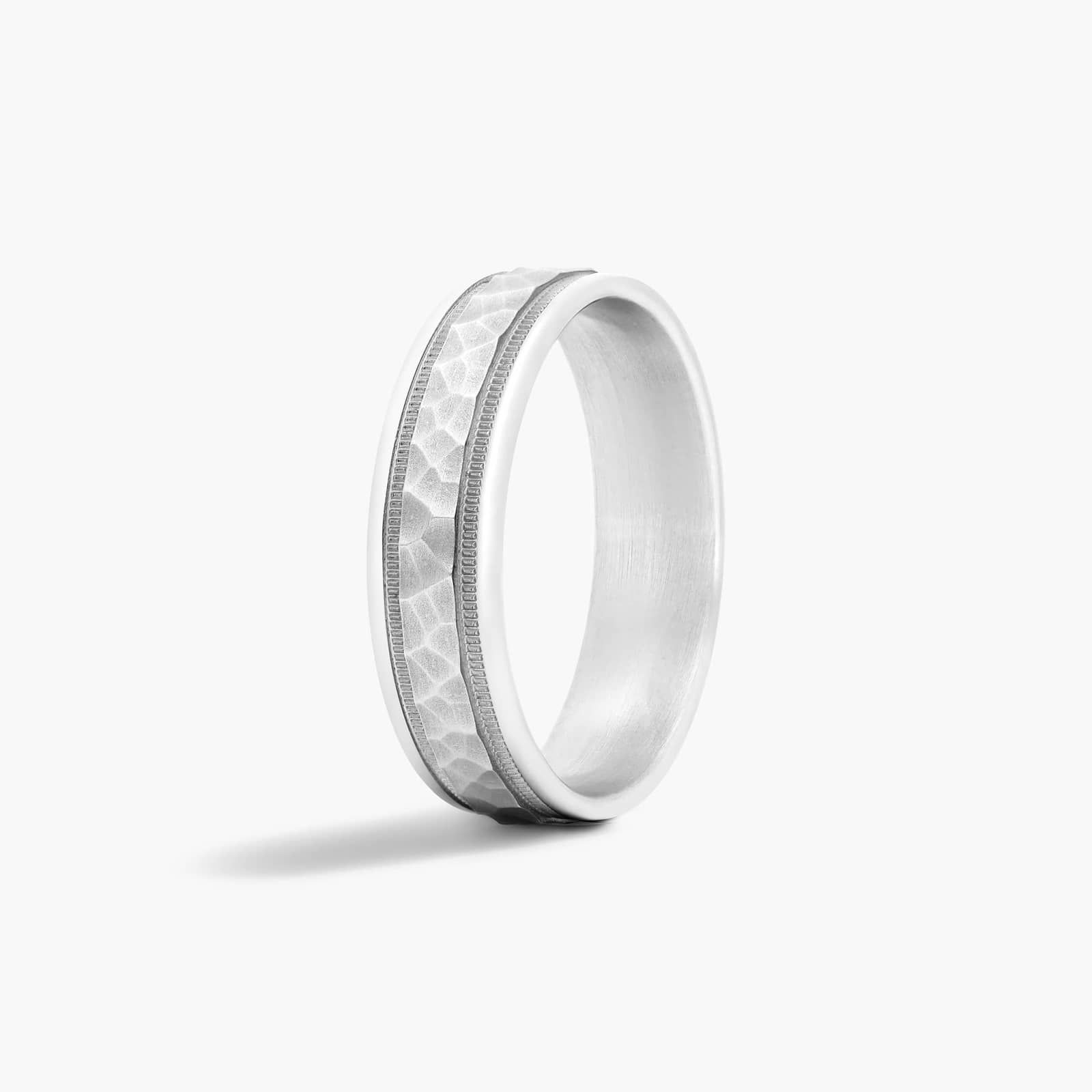 Comfort Fit Hammered Milgrain Men's Wedding Band In Platinum (6.00mm)