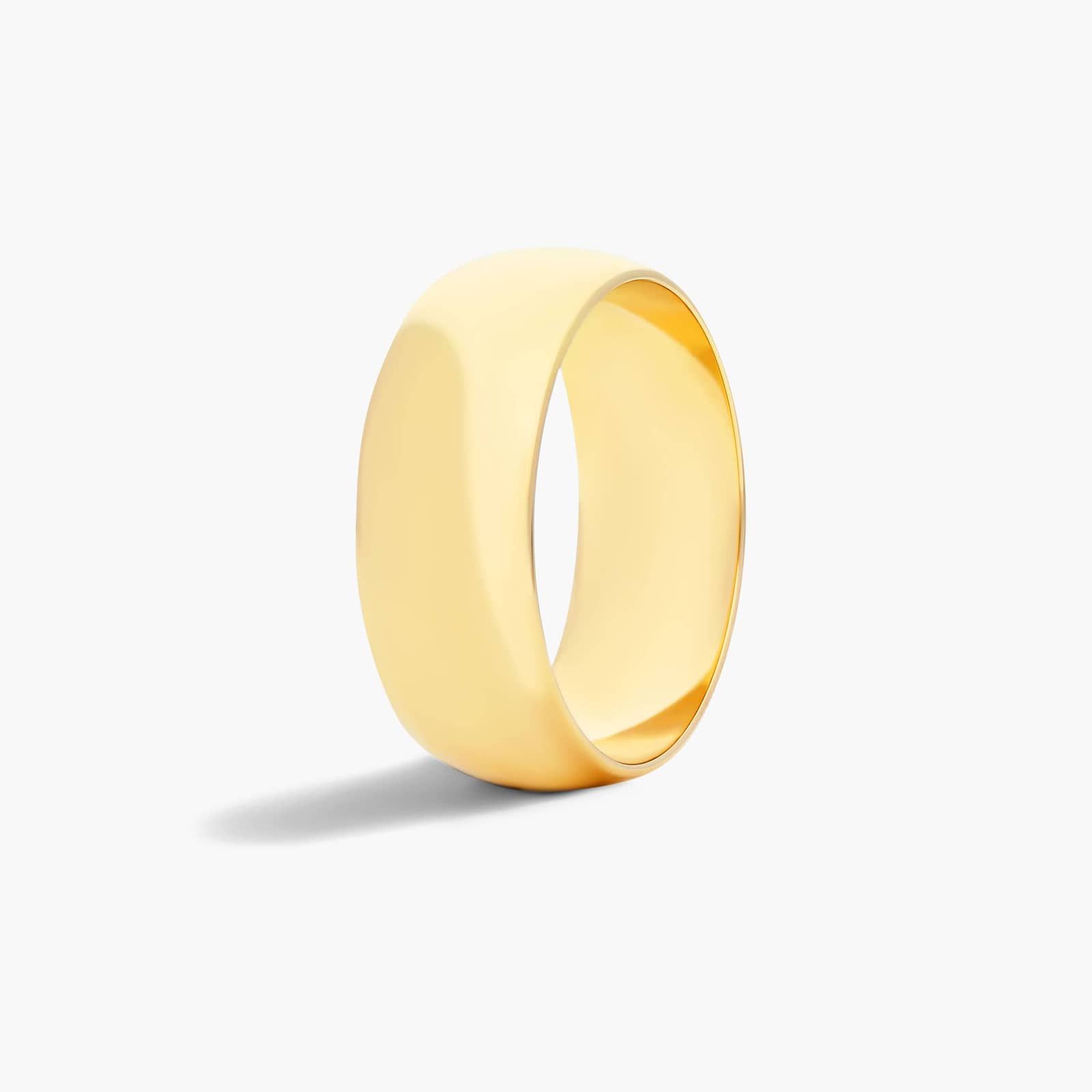 Traditional Slightly Curved Wedding Band In 18K Yellow Gold (8.00mm)