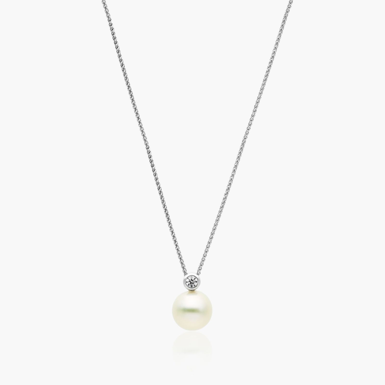 18K White Gold Fresh Water Pearl and Bezel Diamond Necklace (9.0-10.0mm)