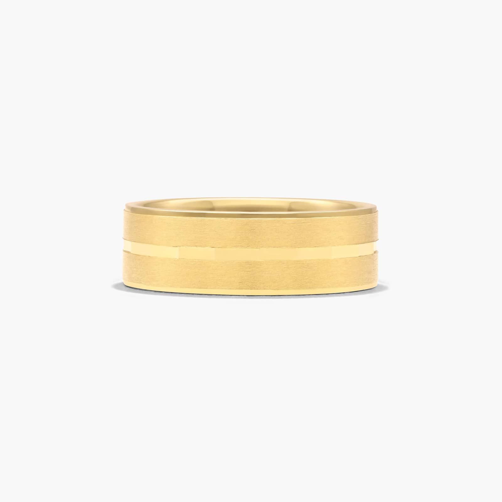 Faceted Center Groove Satin Finish Men's Wedding Band In 18K Yellow Gold (7.00mm)