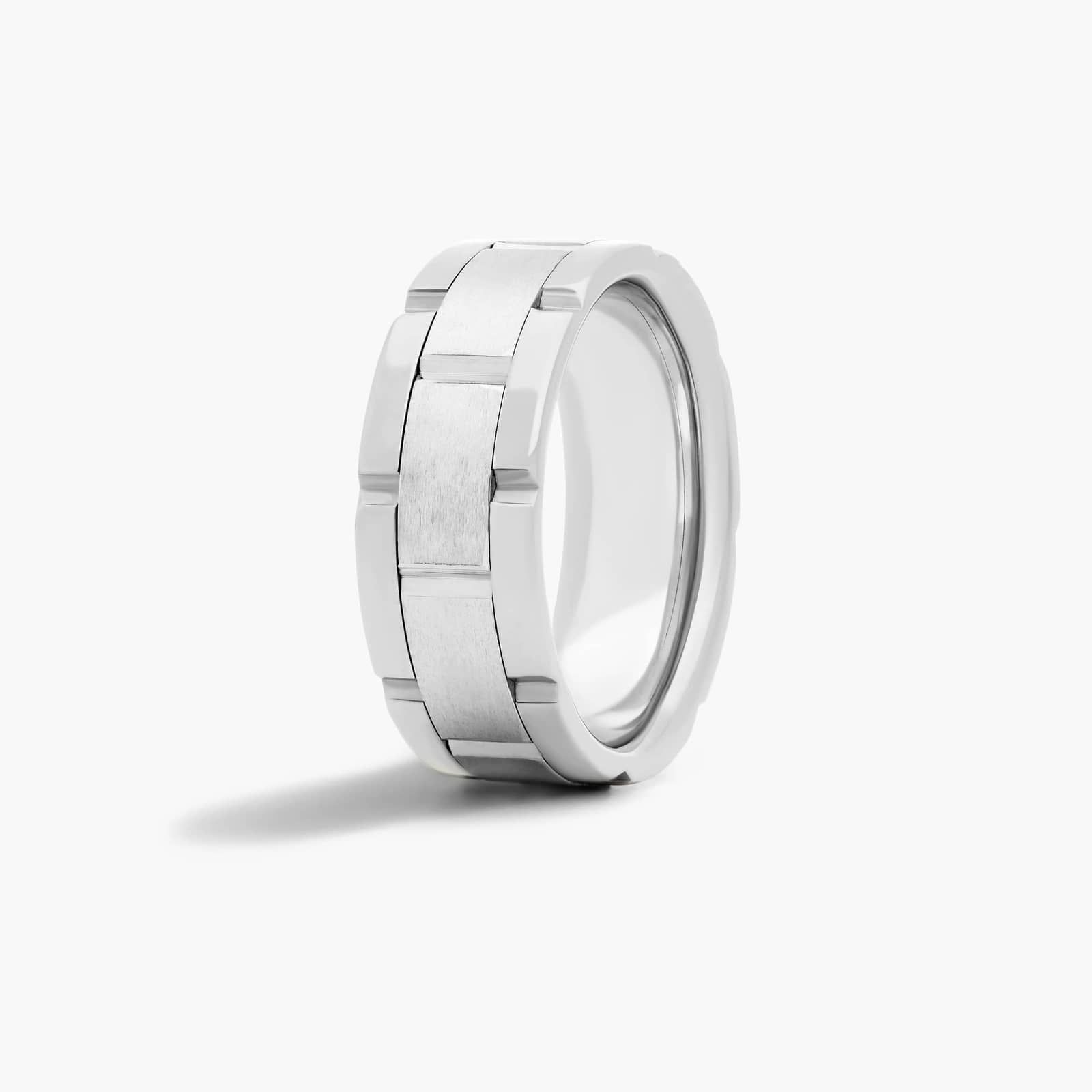 Brick Pattern Men's Comfort Fit Wedding Band In Platinum (8.50mm)