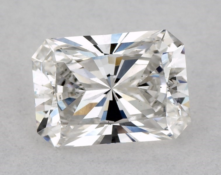0.7 carat radiant diamond, H VS2