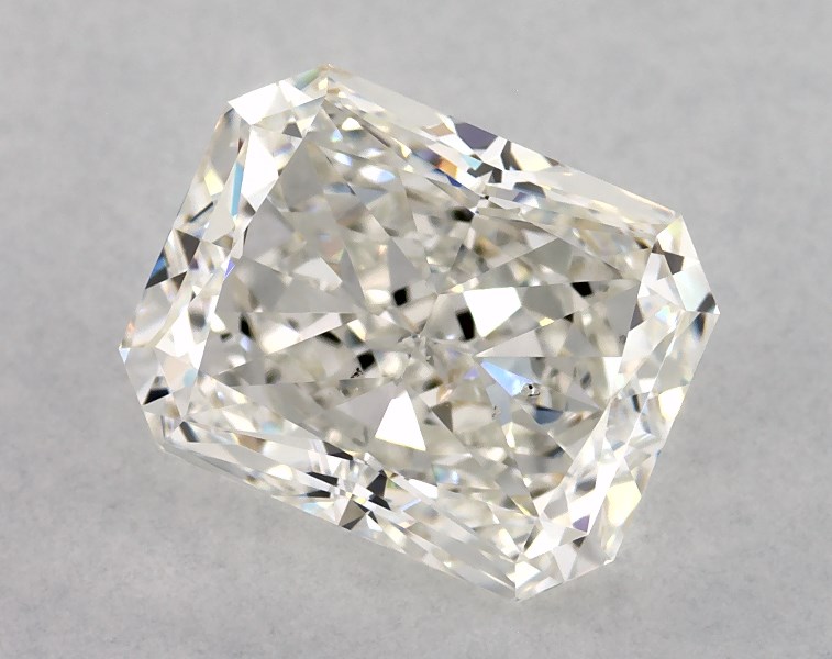 2.7 carat radiant diamond, H SI1