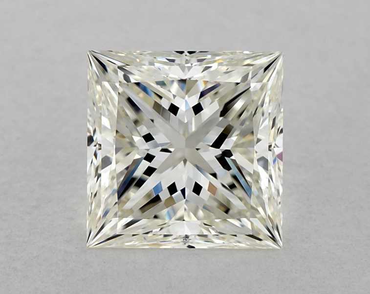 3.2 carat princess diamond, I VS1