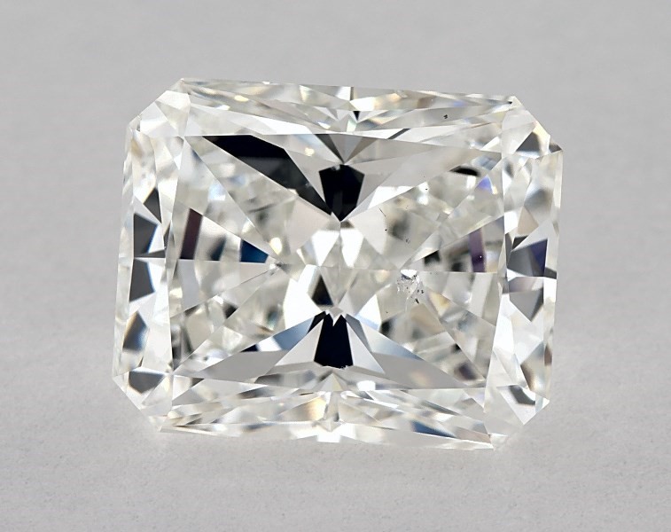 4.08 carat radiant diamond, H SI1