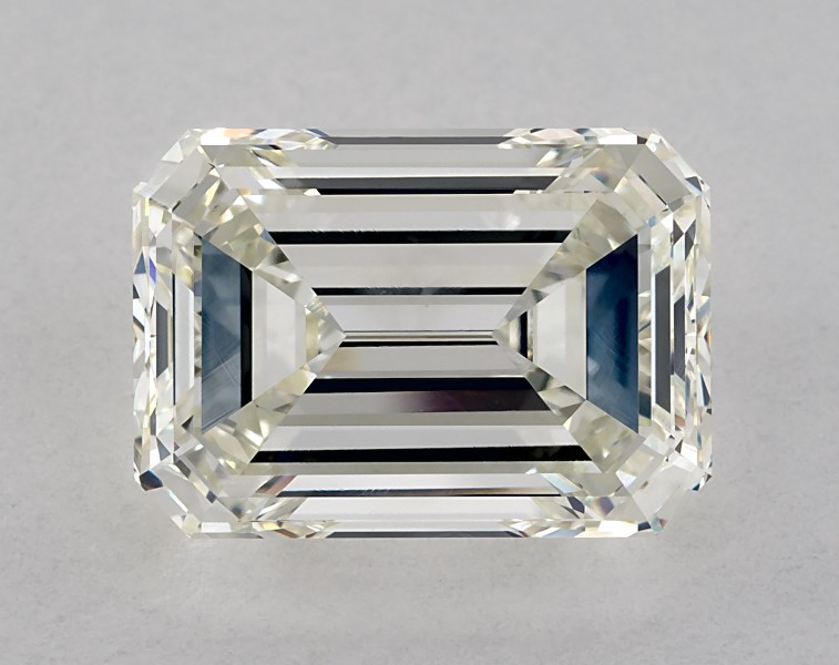 5.03 carat emerald diamond, I SI1
