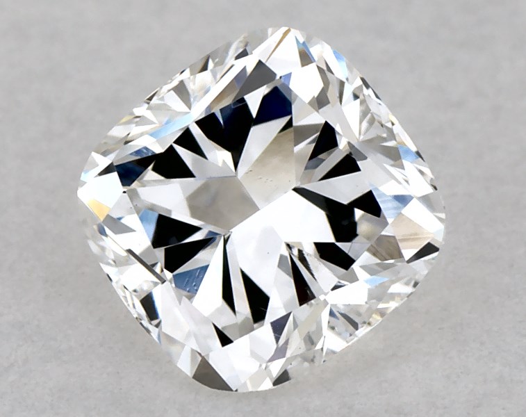 0.7 carat cushion diamond, E VS1