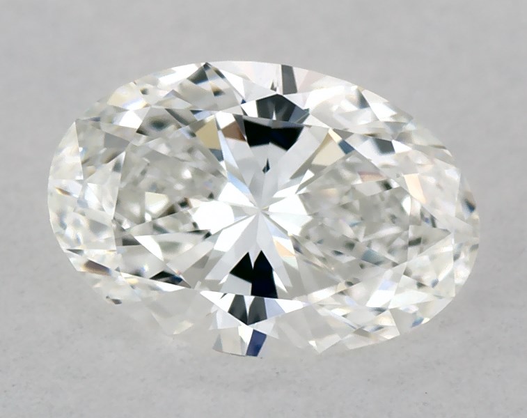 0.6 carat oval diamond, E VS2