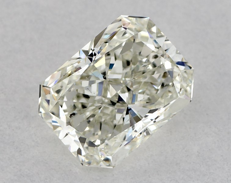 0.83 carat radiant diamond, I SI1