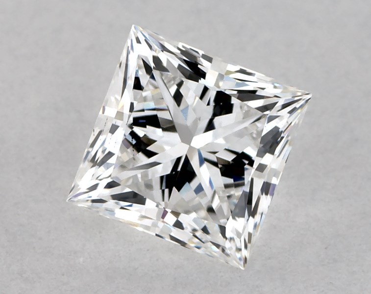 0.9 carat princess diamond, D VS2