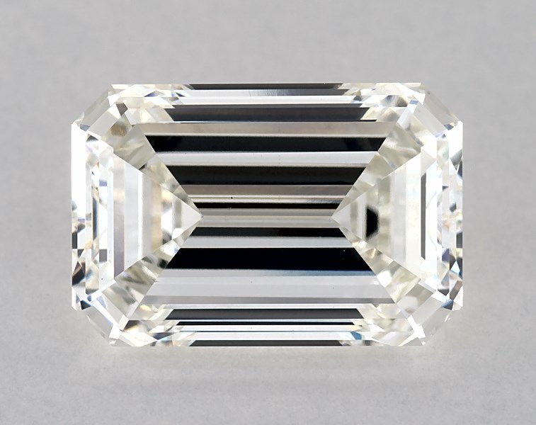 4.06 carat emerald diamond, H VS1
